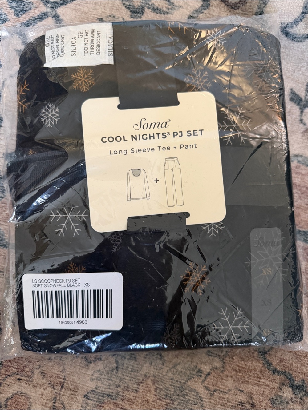 Soma Cool Nights PJ Set – Navy with Gold & White Snowflakes